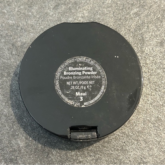 Bobbi Brown Illuminating Bronzing Powder - Picture 7 of 7